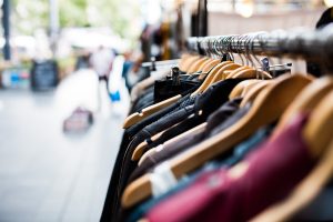 Tips on How to Buy Clothes Online