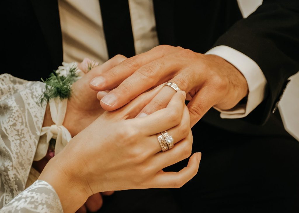 engagement rings hong kong