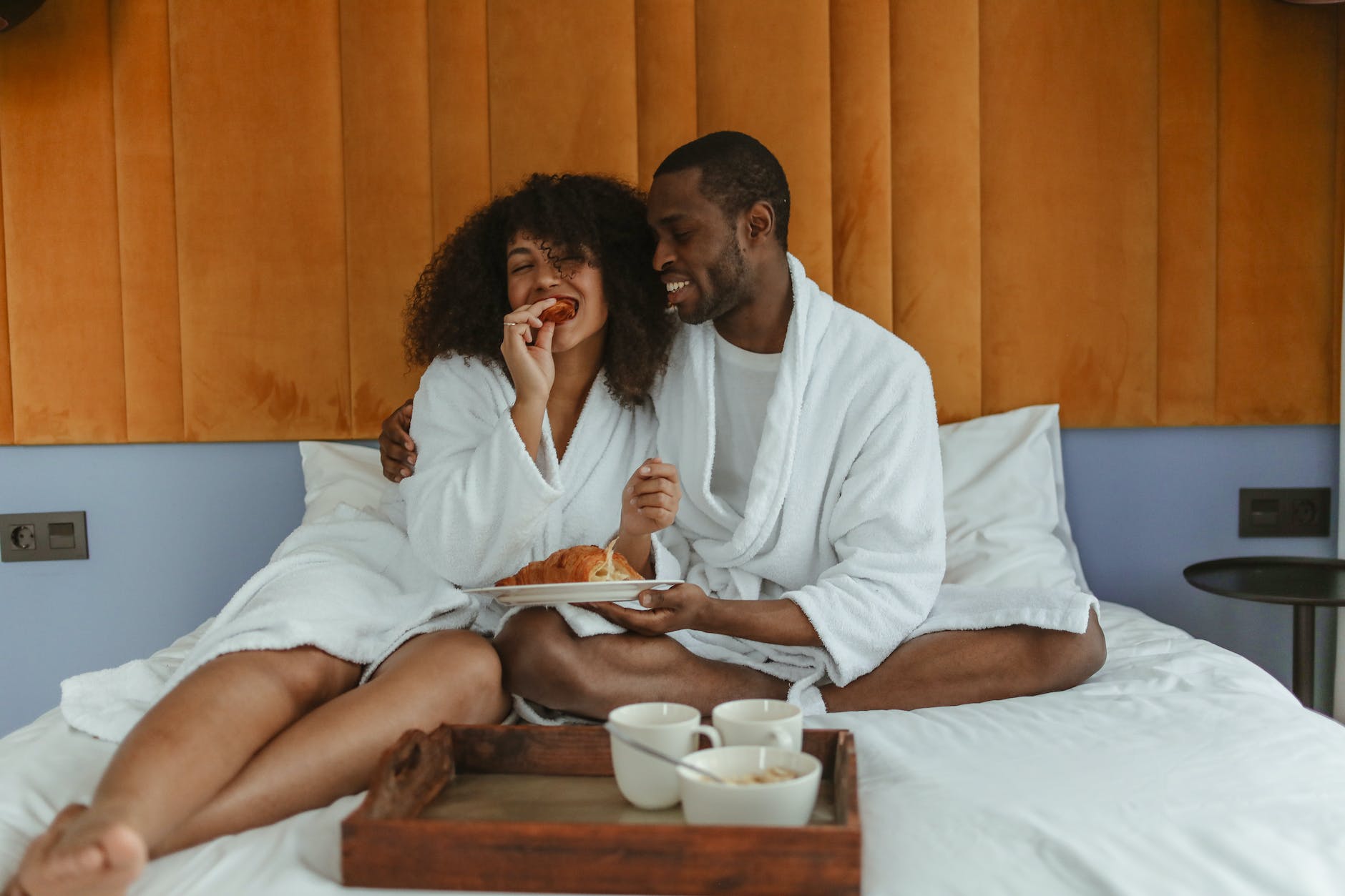 Selecting Matchmaking Services Based on Relationship Goals and Personal Preferences